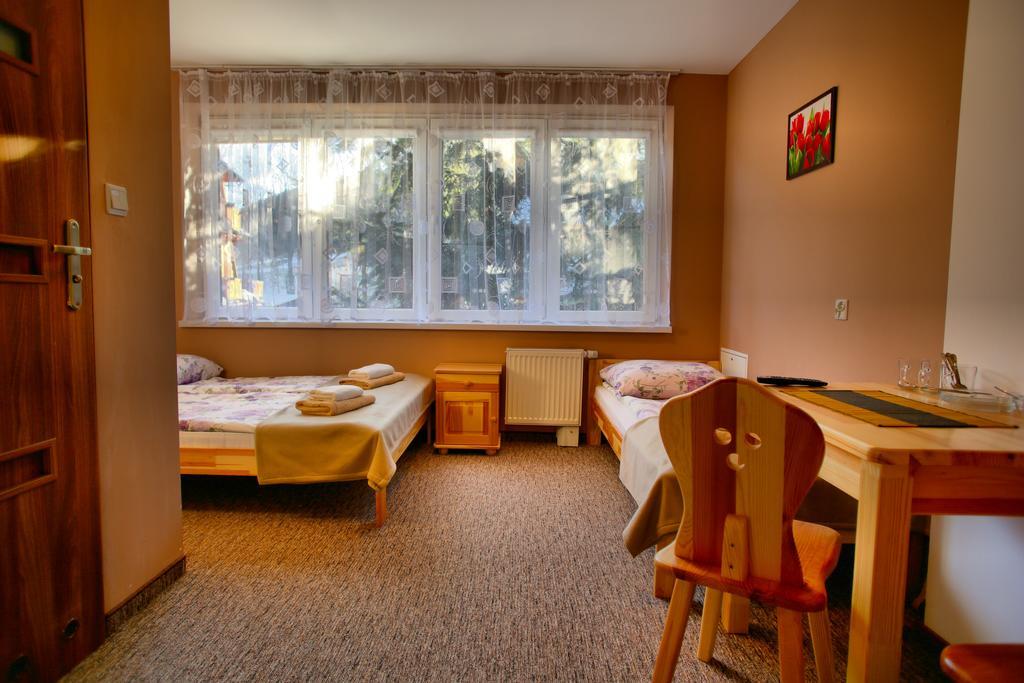 Dw Sloneczna Panzió Zakopane Szoba fotó